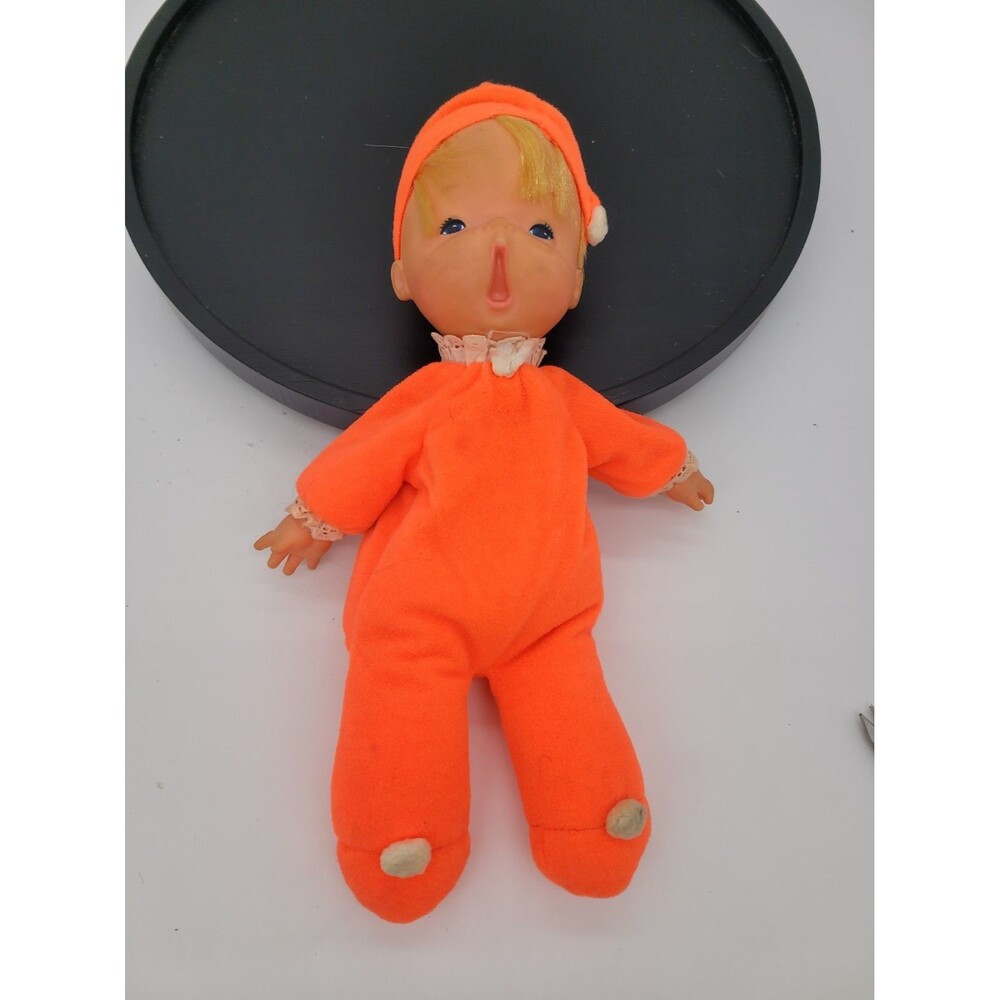 Vintage Mattel 1970 Bedsie Baby Beans Yawning Sleepy Beanbag Doll 12’’ Orange
